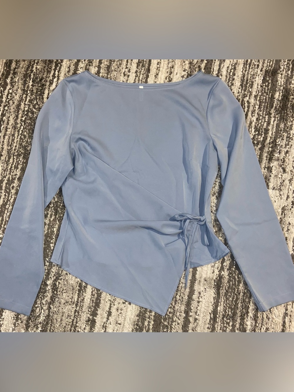 Halara medium Wrinkle Recovery Boat Neck Long Sleeve Ruched Tie Blouse